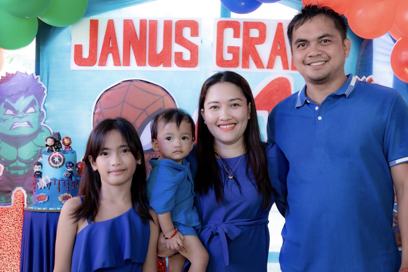 Honey Grace with her family